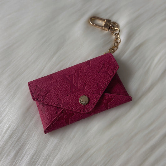 ZARA KEYCHAIN - FUCHSIA